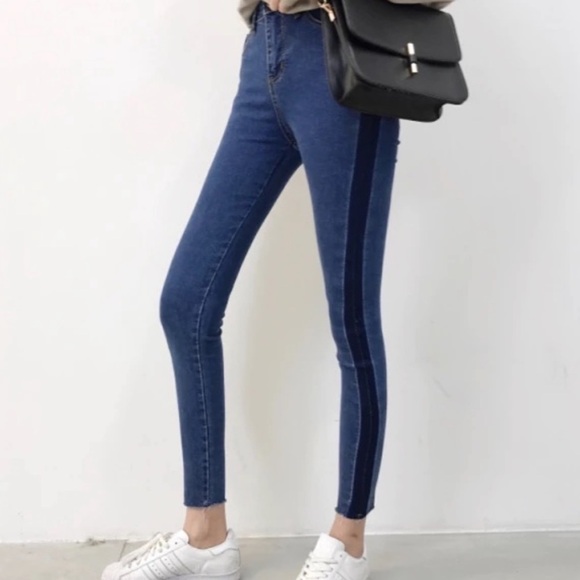 Ann Taylor Loft Modern Skinny dark wash side stripe jeans 24 - Picture 1 of 4